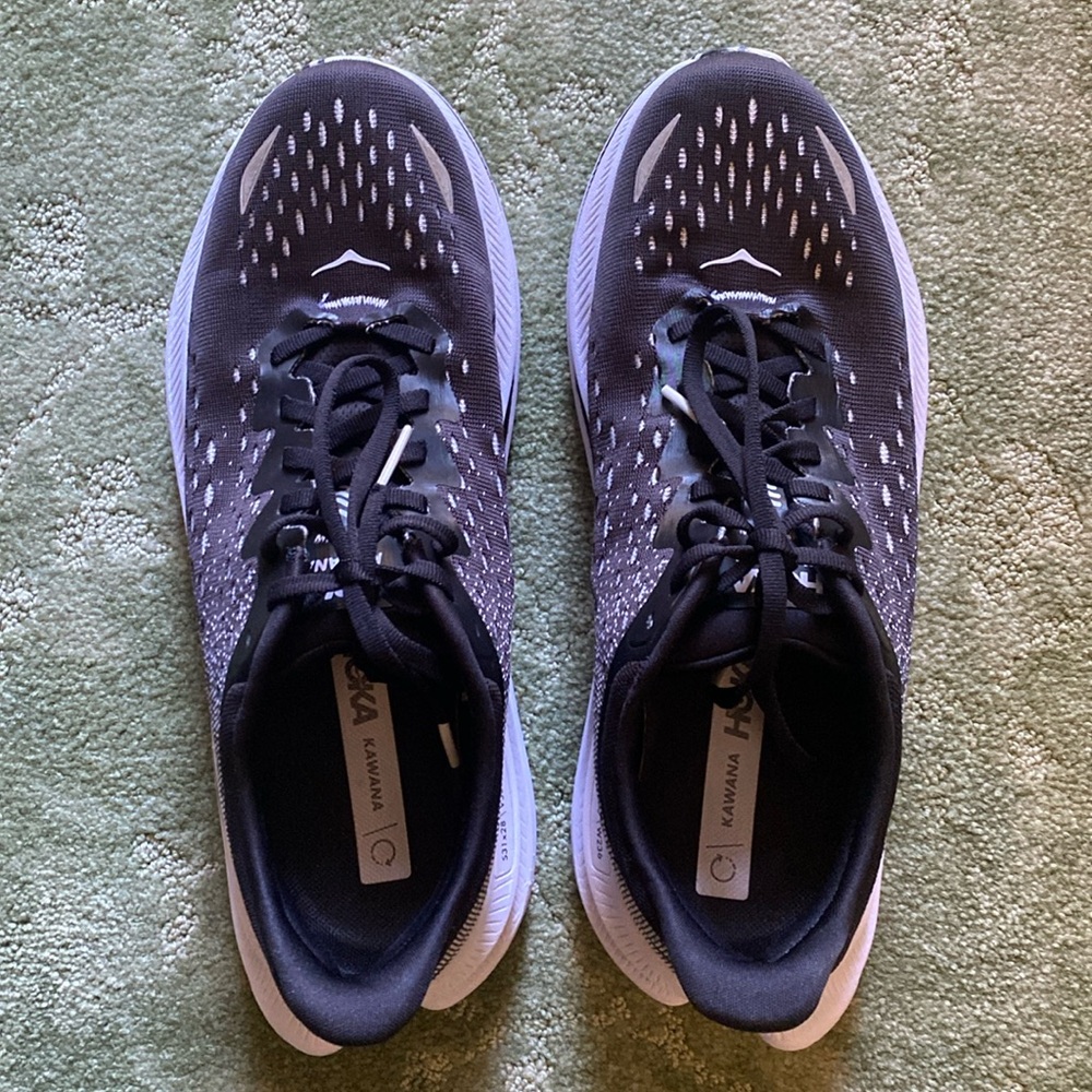 Hoka women Kawana 10B